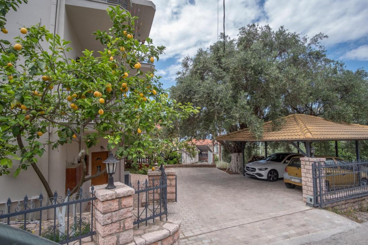 Coral Apartments Parga Exterior photo